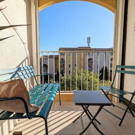 Apartment Avec Climatisation, Proche Golf Et Ile Des Loisirs *