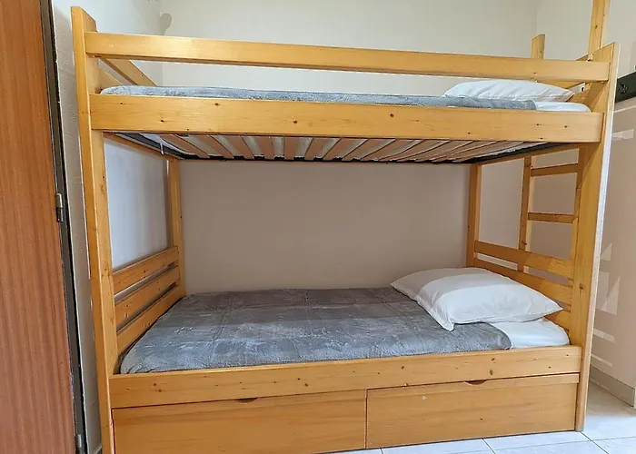 アパート Avec Climatisation, Proche Golf Et Ile Des Loisirs