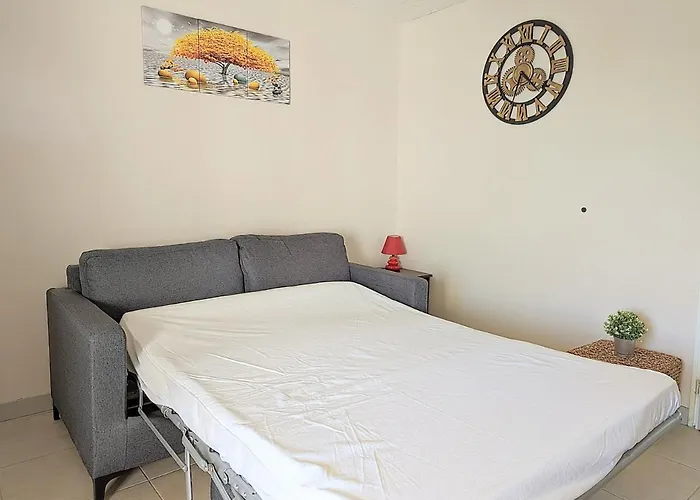 アパート Avec Climatisation, Proche Golf Et Ile Des Loisirs *